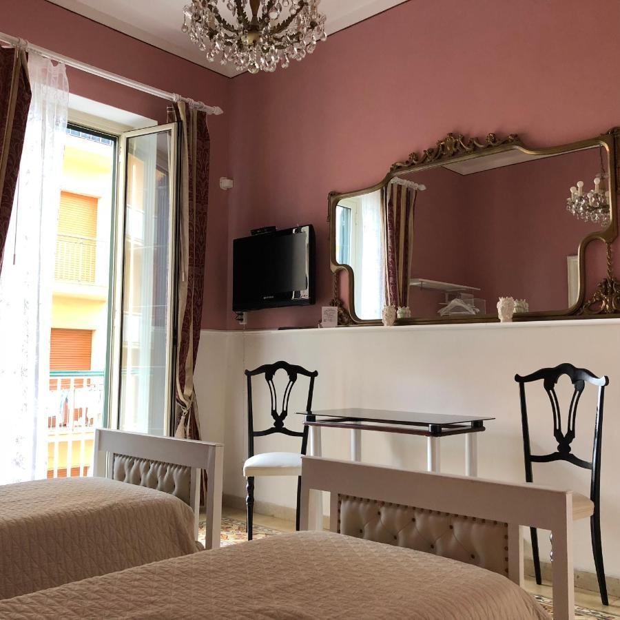 تراباني B&B Mariupol المظهر الخارجي الصورة